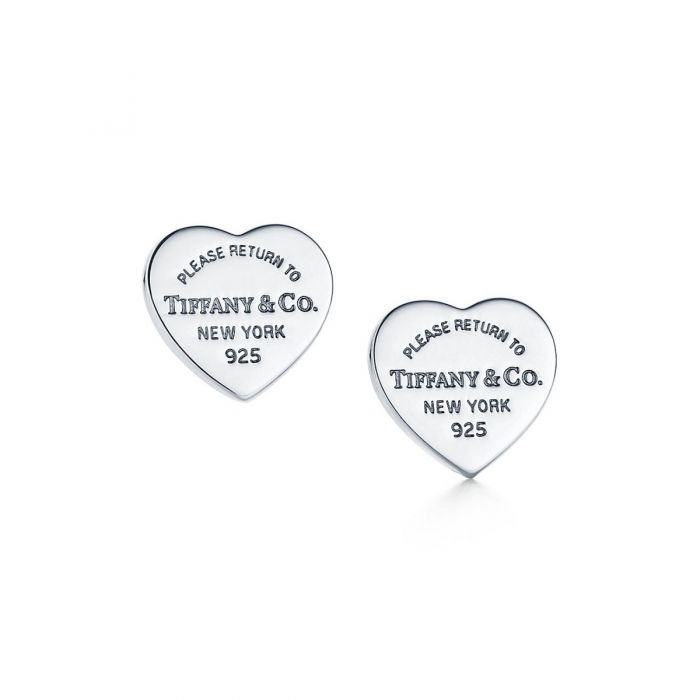 Mini heart tag earrings new arrivals